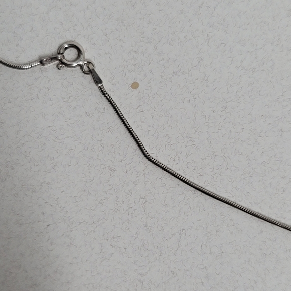 Sterling silver snake chain necklace with prism cube charm - Picture 12 of 12